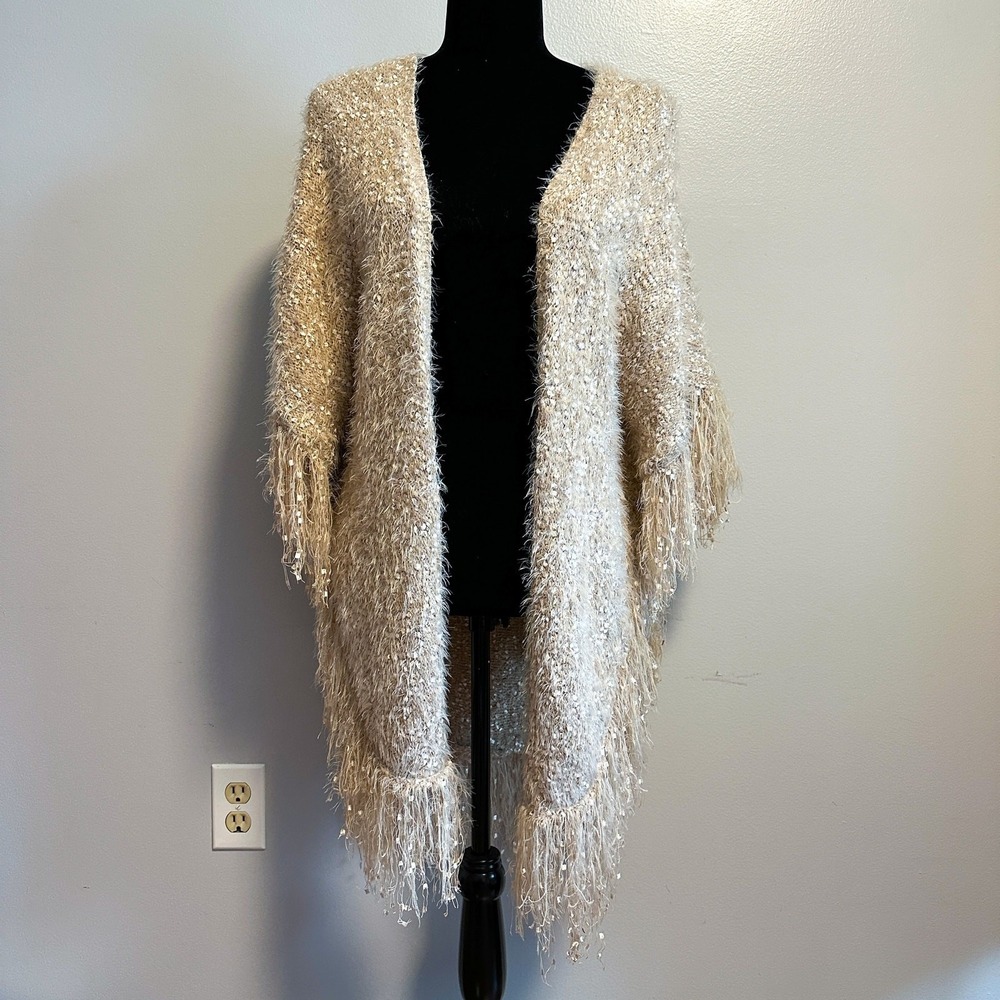 Muche & Muchette  Opa Bouclé Fringe Glam Rose Gold Cardigan Shawl One Size - Picture 12 of 14